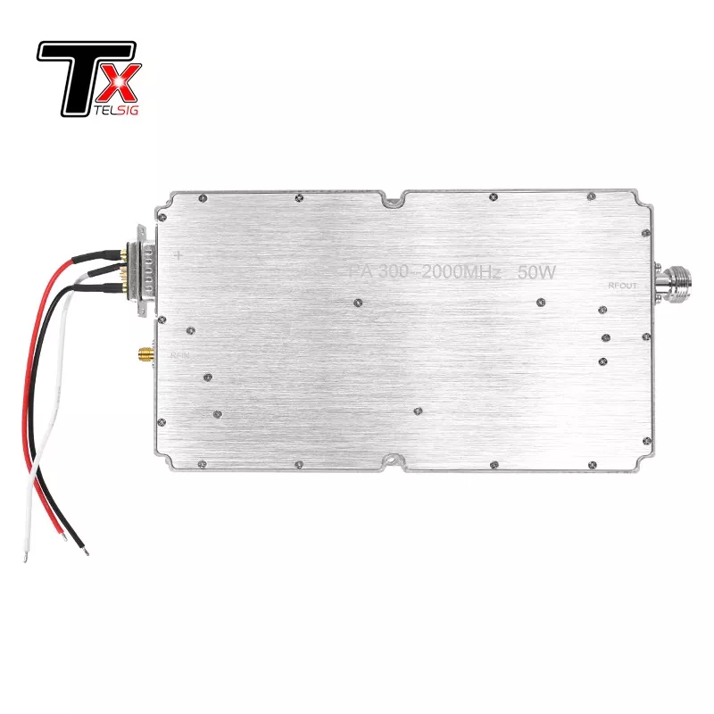 Um amplificador de potência de banda larga 300–2000 MHz módulo 50 W sem uma fonte de sinal